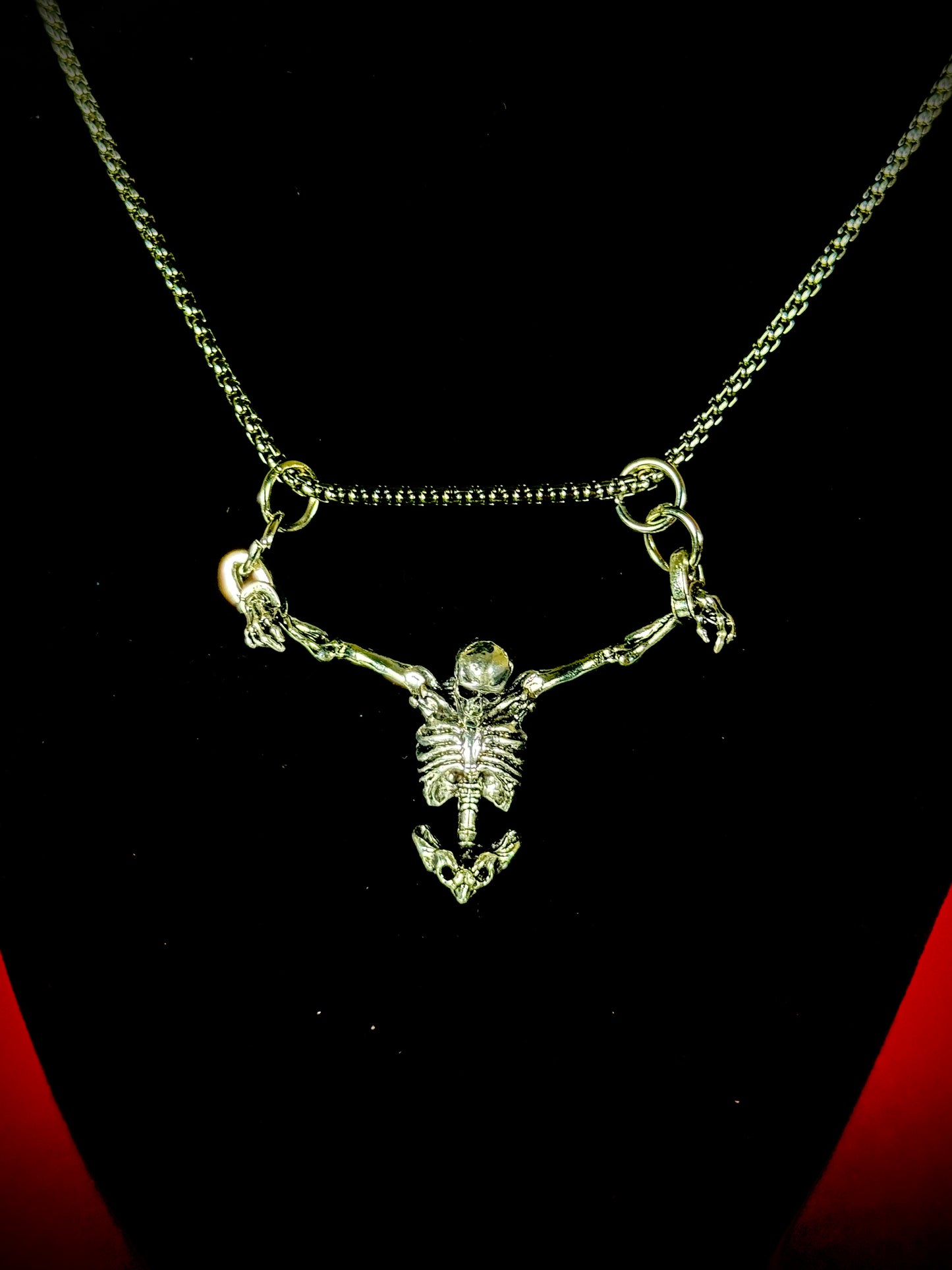 Crucifixion Skull Pendant Necklace